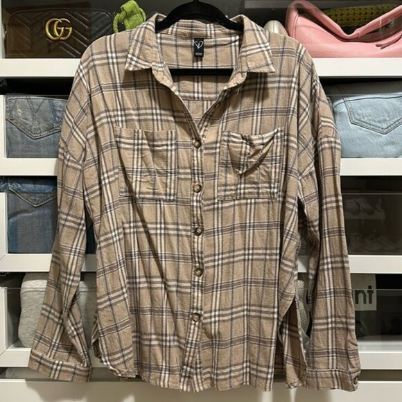 Windsor Beige Plaid Button‎ Up Shirt - Picture 4 of 6